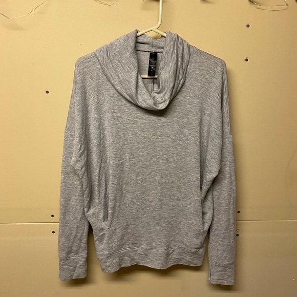 2/$30⚡️- SHIRT | Women’s Yogalicious shirt size medium - Picture 1 of 3